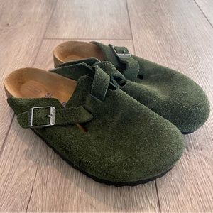 Birkenstock Boston Clog Suede Leather Mountain View Green